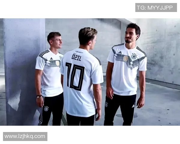 从巅峰到谷底的足球明星人生悲歌与失落回忆 从巅峰到谷底的足球明星人生悲歌与失落回忆